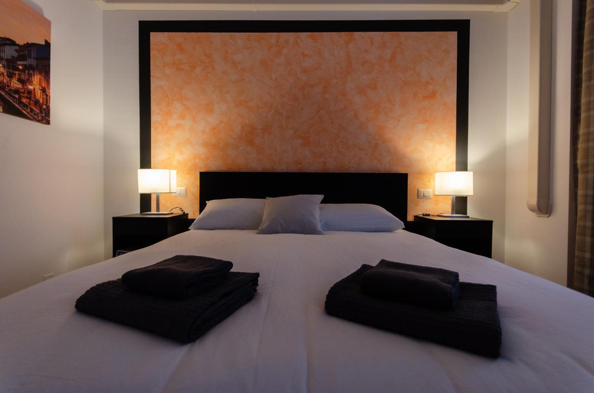 Orange Room Milan Bagian luar foto